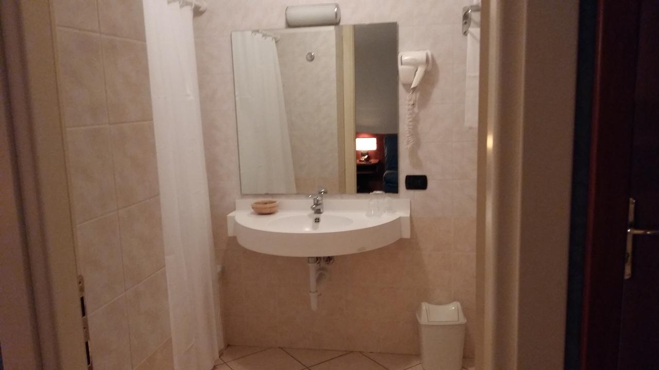 Cavour Hotel 2*